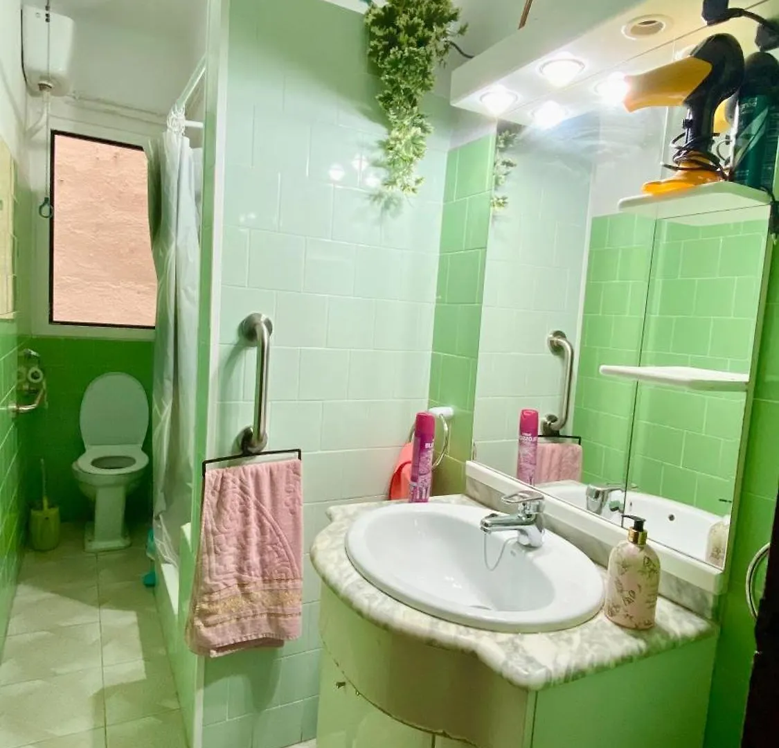 Daire Habitacion Barato En Piso Familiar Compartido El Centro De La Ciudad Cerca De La Estacion De Autobuses Tarragona